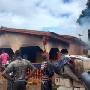 Faranah : La maison du Premier Secrétaire chargé de l'organisationdu du SPPG réduite en cendres